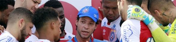 Com Matheus Reis, Preto repete time e ensaia Bahia para pegar o Atlético-PR